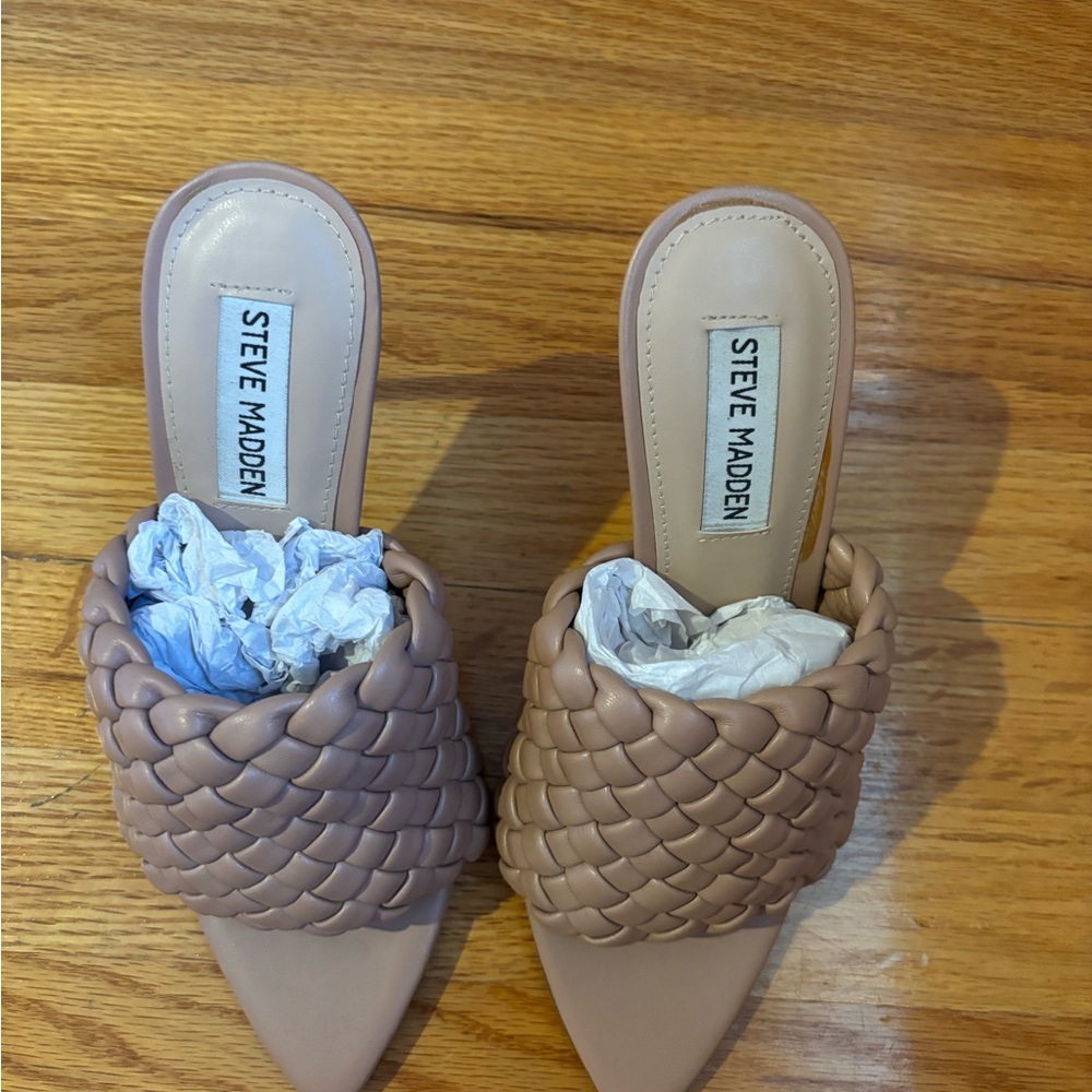 Steve Madden Mauve Women’s Heel